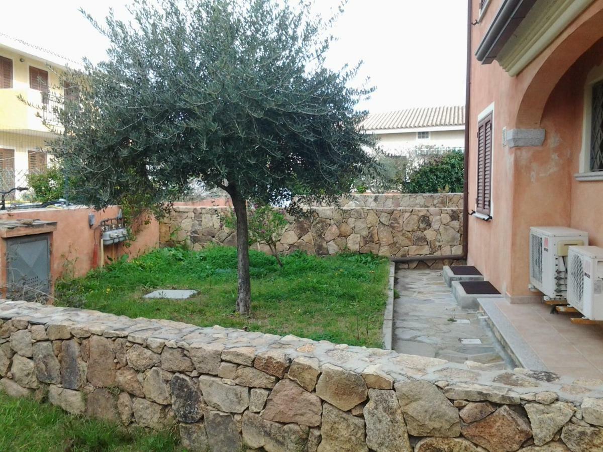 Casa Alice Budoni Exterior foto