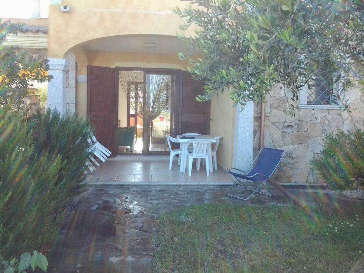 Casa Alice Budoni Exterior foto